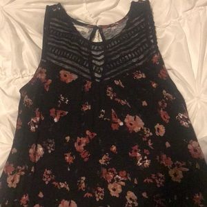 Maurice’s sleeveless top